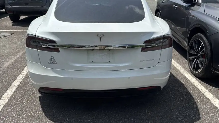 2020 Tesla Model S 5YJSA1E22LF372323