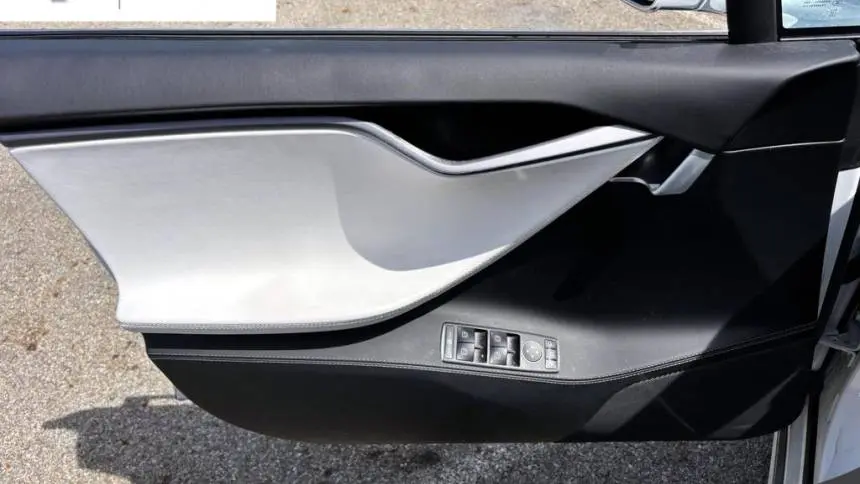 2021 Tesla Model S 5YJSA1E21MF424686