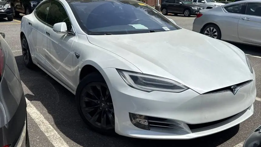 2020 Tesla Model S 5YJSA1E22LF372323