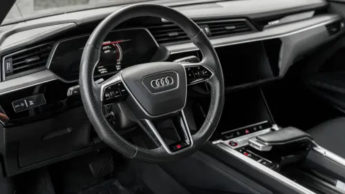 2022 Audi e-tron S WA13CBGE9NB013398