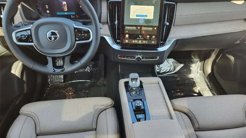 2025 Volvo XC90 YV4H60PG8S1378582
