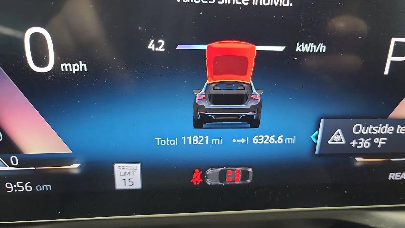 2024 BMW i4 WBY43AW0XRFS58525