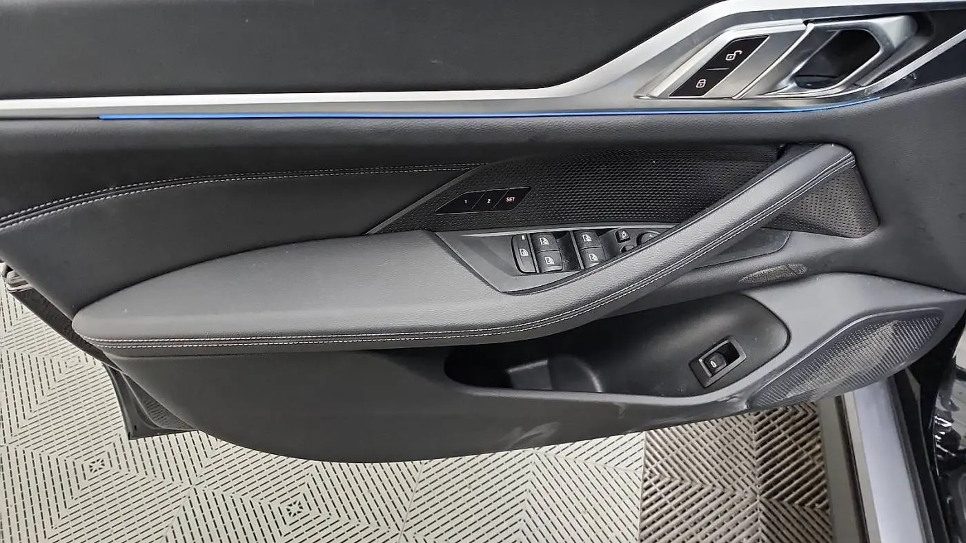 2024 BMW i4 WBY43AW0XRFS58525