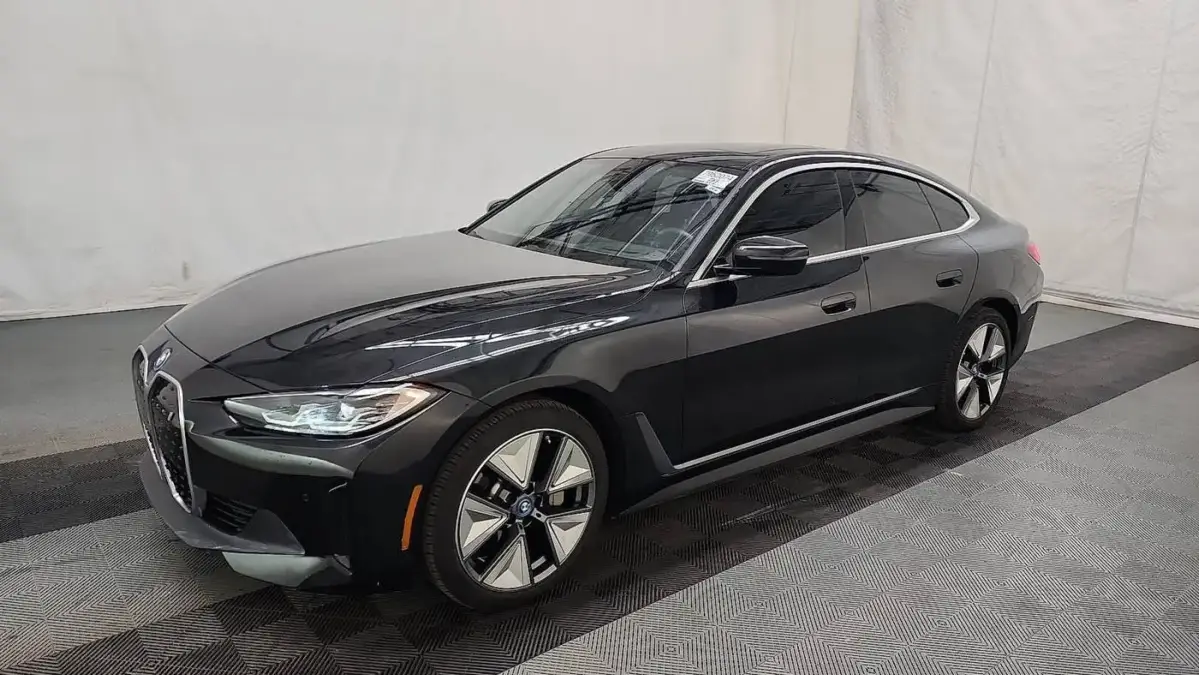 2024 BMW i4 WBY43AW0XRFS58525