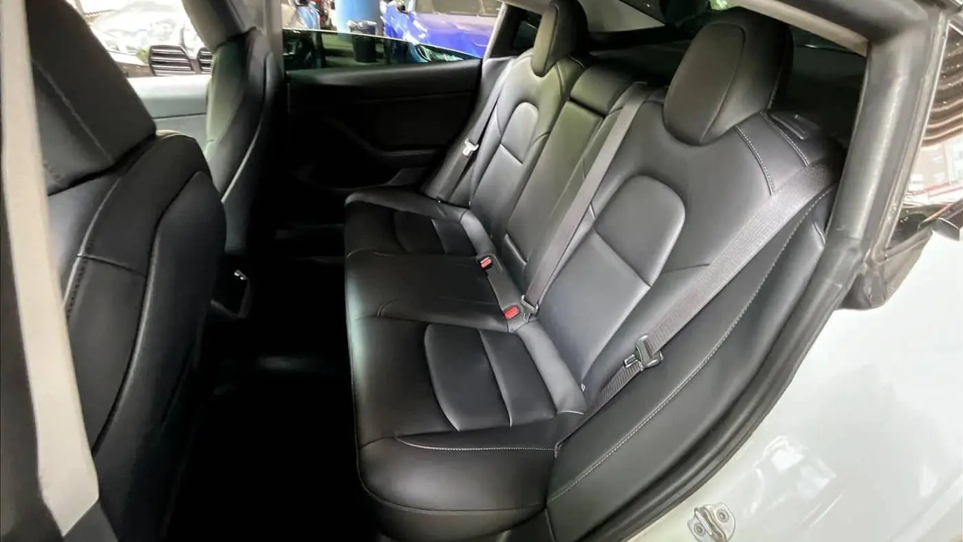 2021 Tesla Model 3 5YJ3E1EA4MF016411
