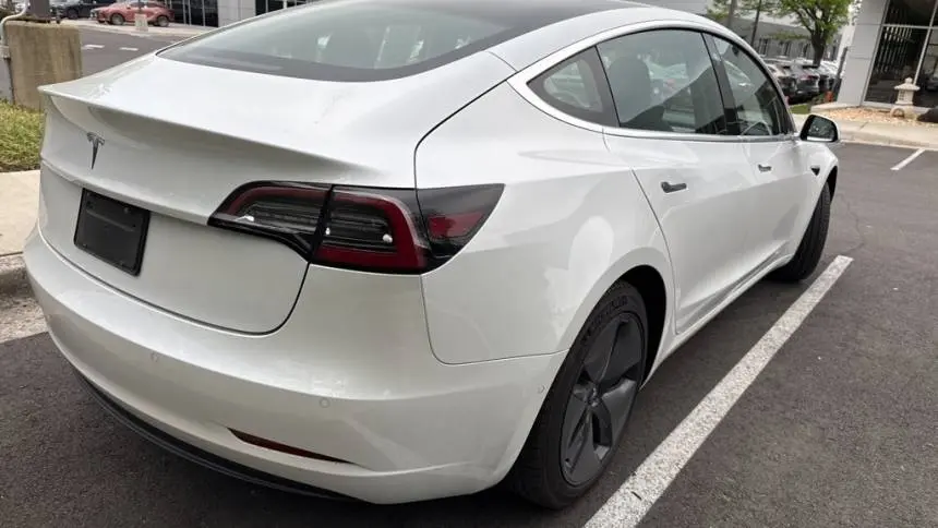 2020 Tesla Model 3 5YJ3E1EA6LF645392