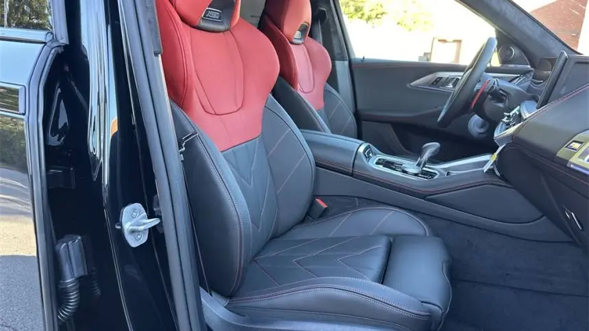 2025 BMW XM 5YM33CS08S9Y57322