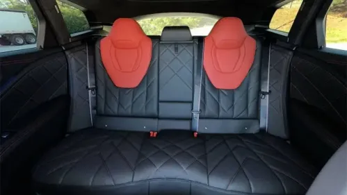 2025 BMW XM 5YM33CS08S9Y57322