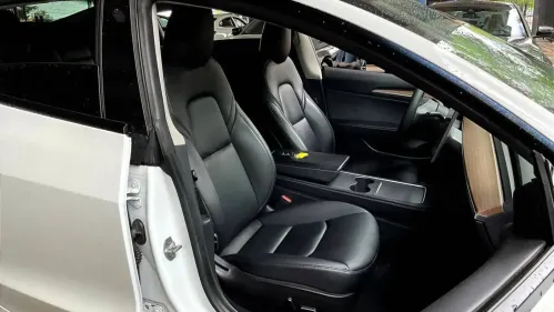 2021 Tesla Model 3 5YJ3E1EA4MF016411