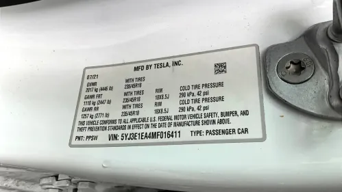 2021 Tesla Model 3 5YJ3E1EA4MF016411