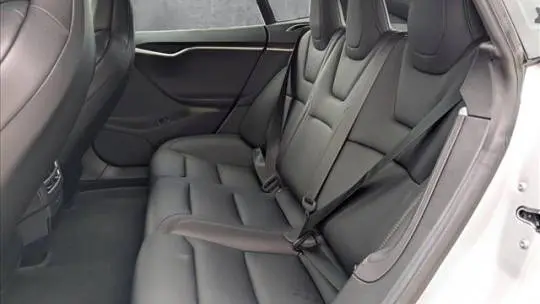 2018 Tesla Model S 5YJSA1E29JF251575