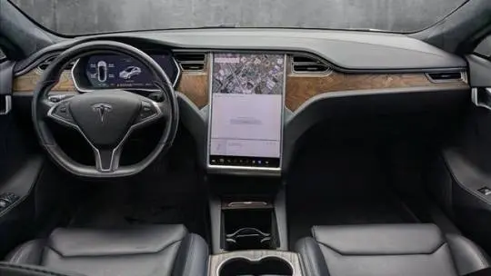 2018 Tesla Model S 5YJSA1E29JF251575