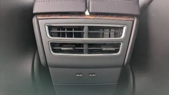2018 Tesla Model S 5YJSA1E29JF251575