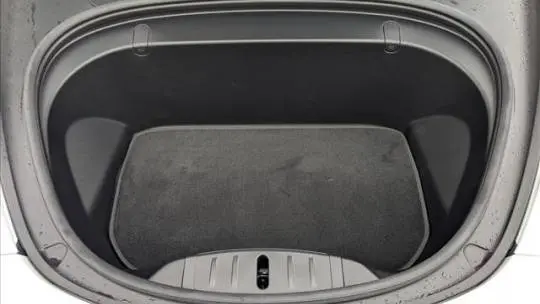 2018 Tesla Model 3 5YJ3E1EB5JF170985