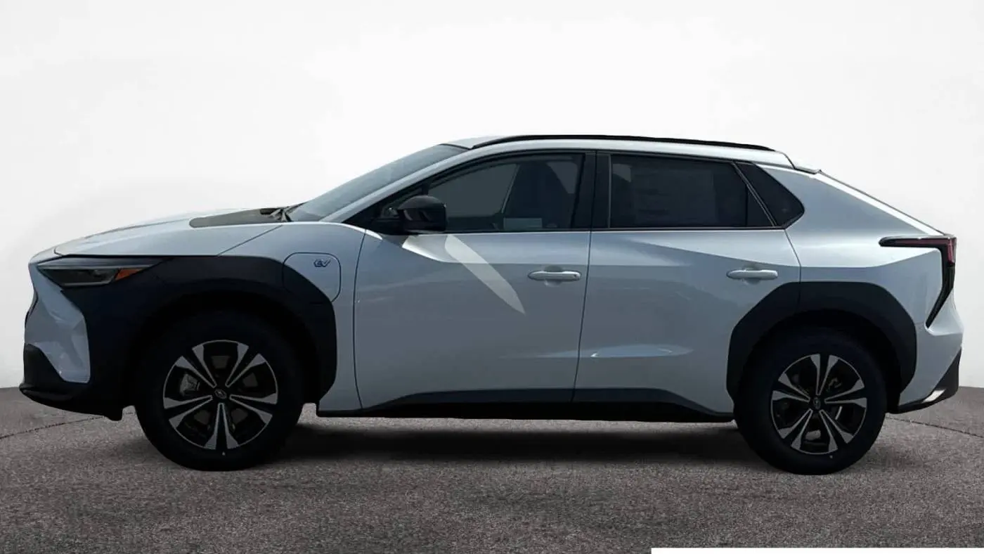 2025 Subaru Solterra JTMABABAXSA101201