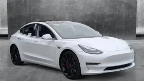 2018 Tesla Model 3 5YJ3E1EB5JF170985