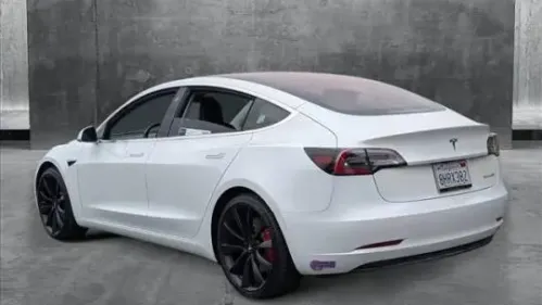 2018 Tesla Model 3 5YJ3E1EB5JF170985