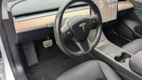 2018 Tesla Model 3 5YJ3E1EB5JF170985