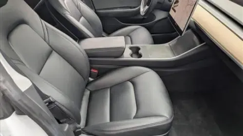 2018 Tesla Model 3 5YJ3E1EB5JF170985