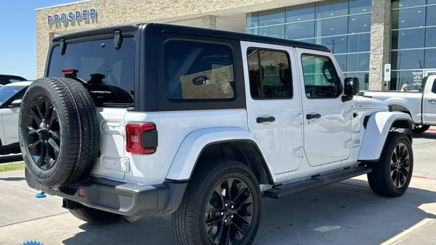 2023 Jeep Wrangler 1C4JJXP67PW630240