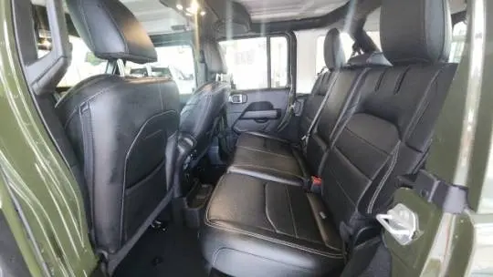 2022 Jeep Wrangler 1C4JJXP66NW153636