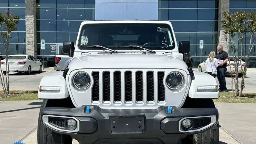 2023 Jeep Wrangler 1C4JJXP67PW630240