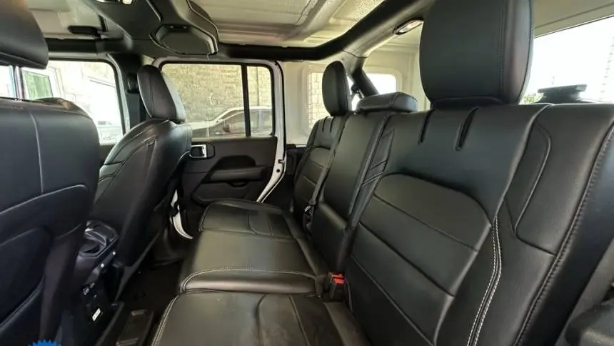 2023 Jeep Wrangler 1C4JJXP67PW630240