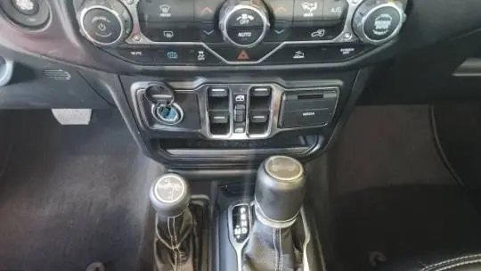 2022 Jeep Wrangler 1C4JJXP66NW153636