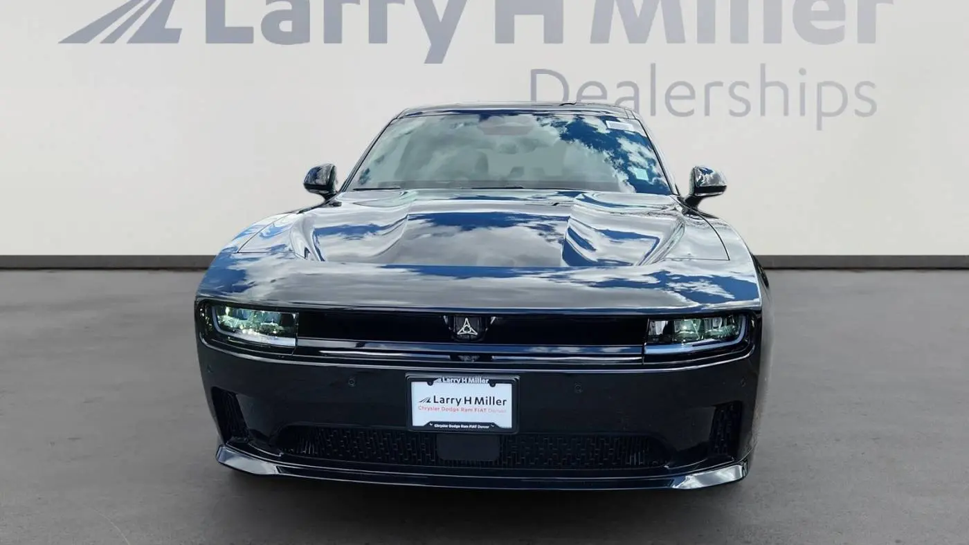 2025 Dodge Charger Daytona 2C3CDBCK3SR544127