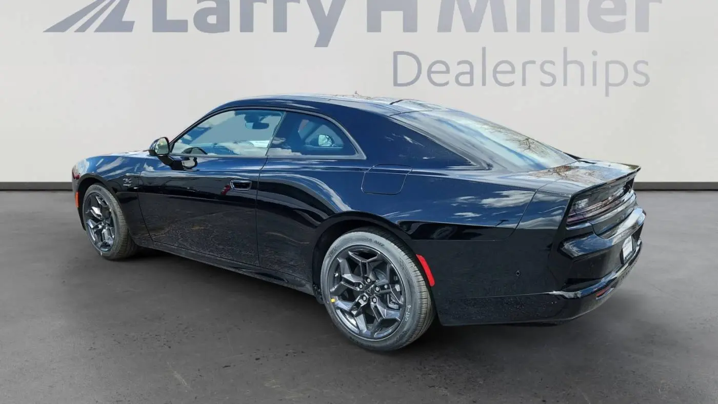 2025 Dodge Charger Daytona 2C3CDBCK3SR544127