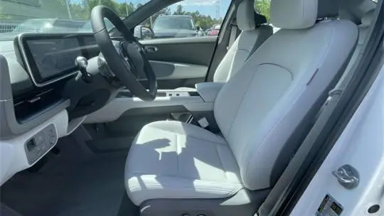 2025 Hyundai IONIQ 6 KMHM34AA0SA098172