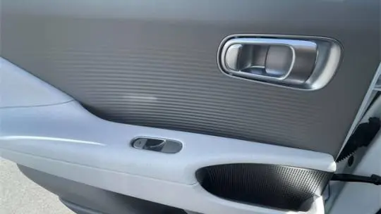 2025 Hyundai IONIQ 6 KMHM34AA0SA098172