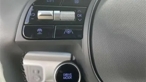 2025 Hyundai IONIQ 6 KMHM34AA0SA098172