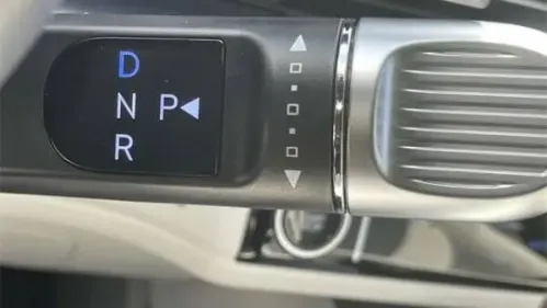 2025 Hyundai IONIQ 6 KMHM34AA0SA098172
