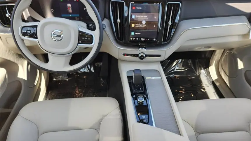 2025 Volvo XC60 YV4H60RC4S1191821