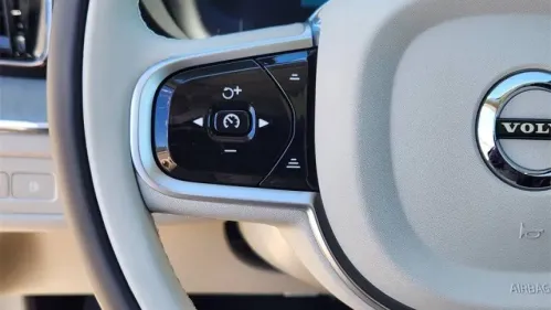 2025 Volvo XC60 YV4H60RC4S1191821