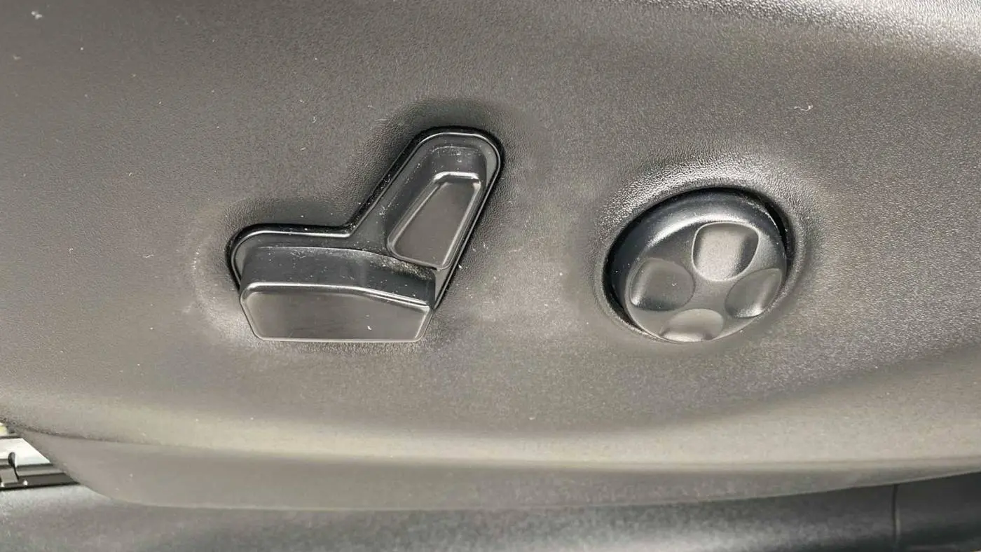 2023 Chrysler Pacifica 2C4RC1L70PR575812