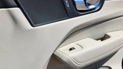 2025 Volvo XC60 YV4H60RC4S1191821