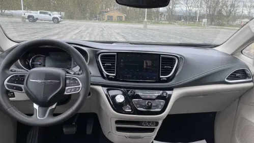 2023 Chrysler Pacifica 2C4RC1L70PR575812