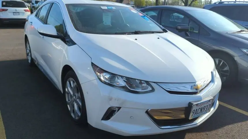 2017 Chevrolet VOLT 1G1RD6S51HU106669