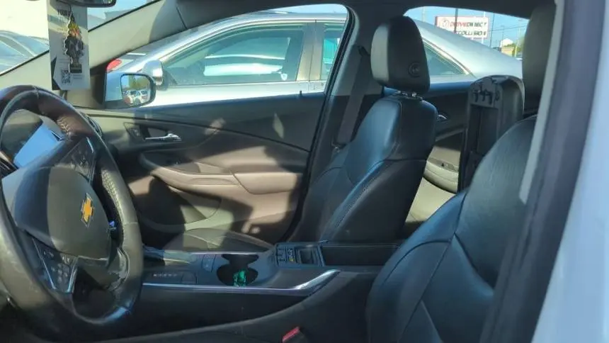 2017 Chevrolet VOLT 1G1RD6S51HU106669