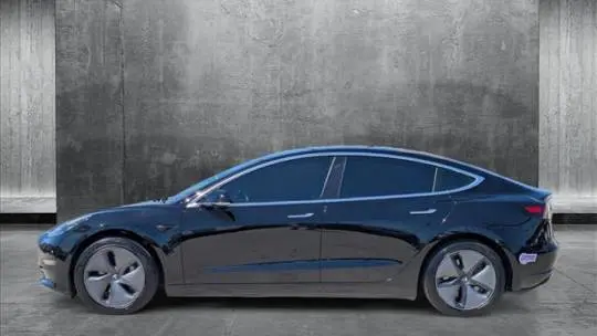 2019 Tesla Model 3 5YJ3E1EA5KF305553