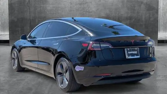 2019 Tesla Model 3 5YJ3E1EA5KF305553