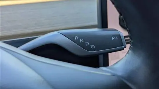 2019 Tesla Model 3 5YJ3E1EA5KF305553