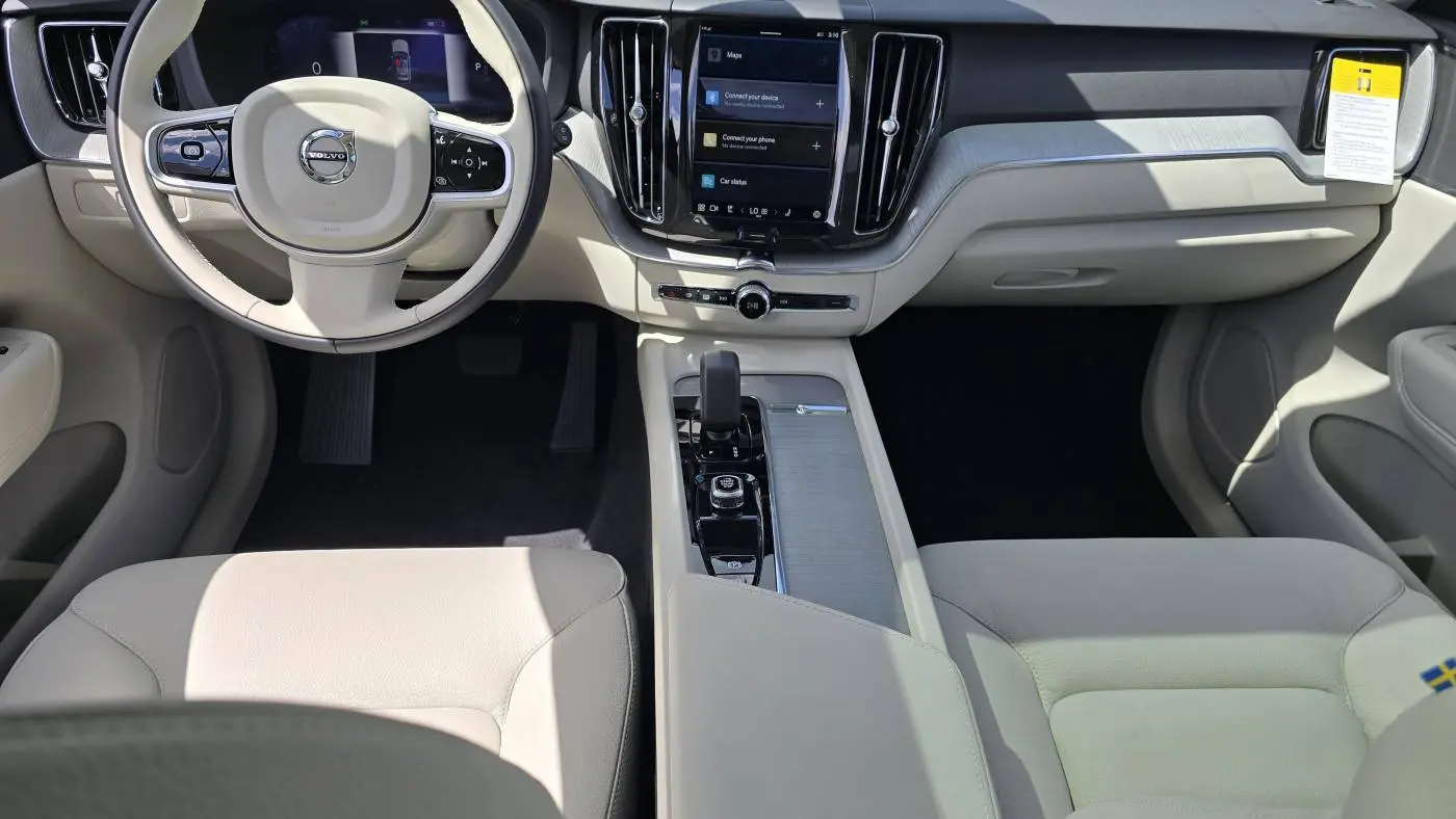 2025 Volvo XC60 YV4H60RCXS1209755