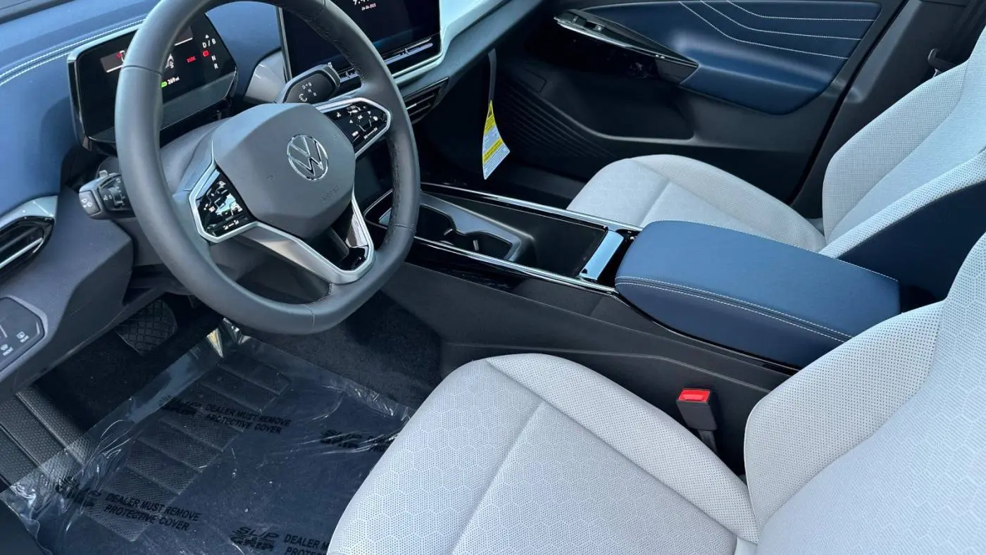 2025 Volkswagen ID.4 1V2WSPE88SC003191