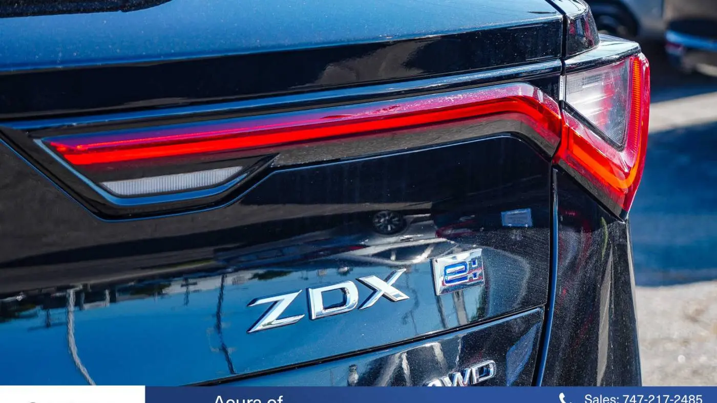 2024 Acura ZDX 4W5KHNRL9RZ514789