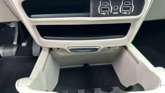 2023 Chrysler Pacifica 2C4RC1L72PR559093