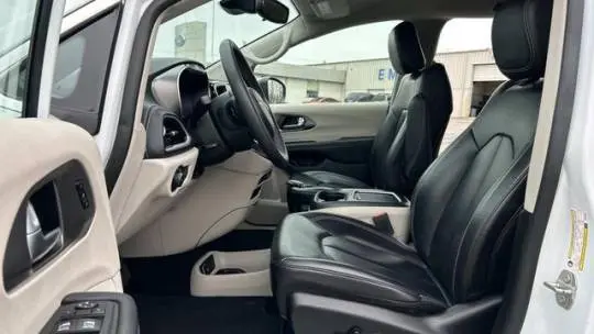 2023 Chrysler Pacifica 2C4RC1L72PR559093