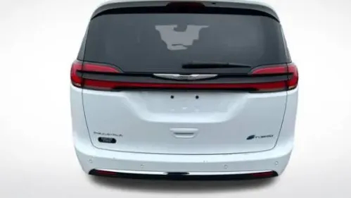 2023 Chrysler Pacifica 2C4RC1L72PR559093
